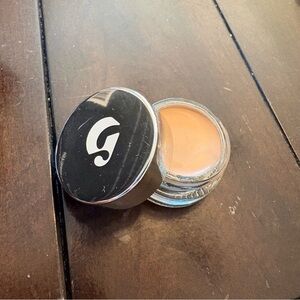 Glossier Stretch Balm Concealer - Light 1 light with peach undertones